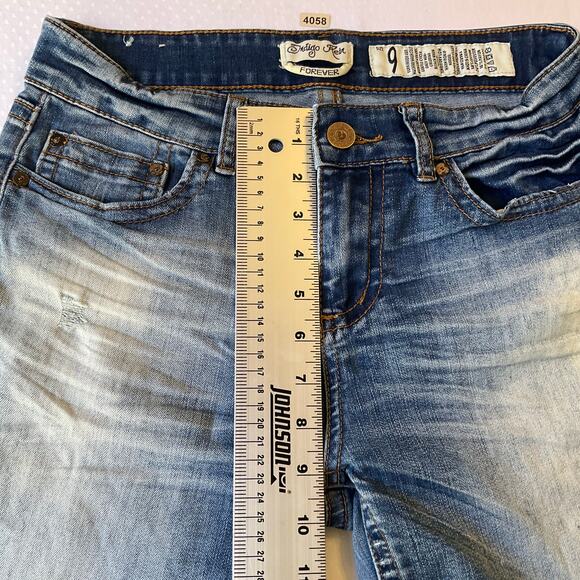 Indigo Rein Forever Women Denim Shorts size 9 Blue Mid Rise Stretch - Picture 6 of 10